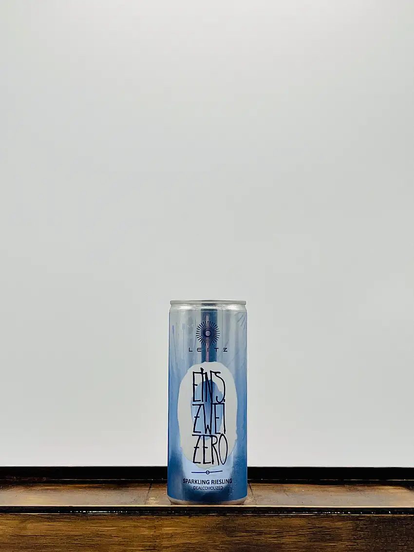 Weingut Josef Leitz 'Eins Zwei Zero' Sparkling Riesling Cans (Non-Alcoholic)